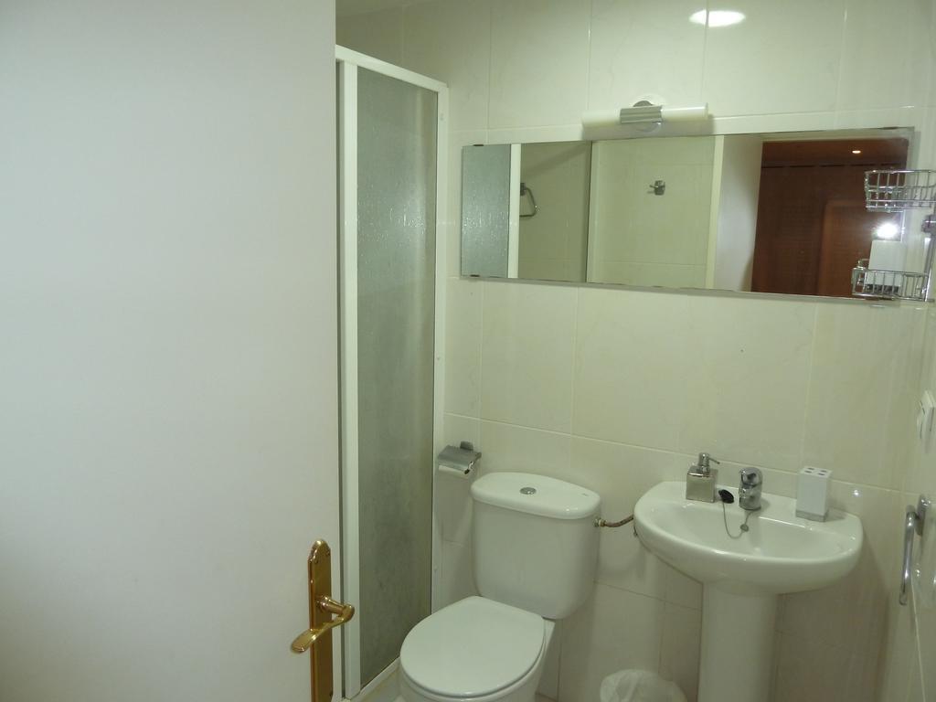 Restaurant Fonda Giralt Hotel Amer ห้อง รูปภาพ